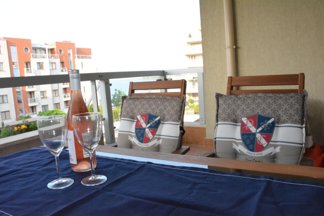 Apartments Helios Pomorie Exterior foto